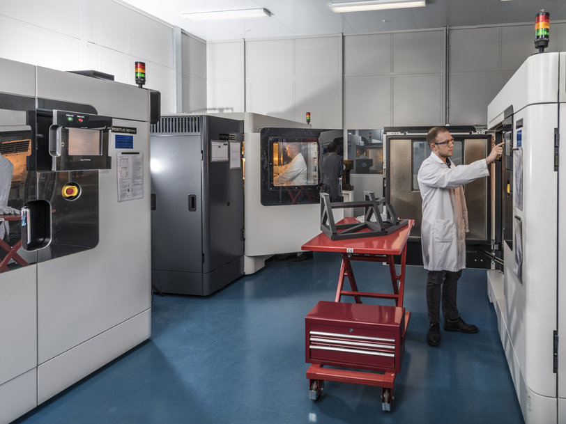 BAE SYSTEMS INSTALLS FOURTH STRATASYS F900 3D PRINTER TO SUPPORT FACTORY OF THE FUTURE INITIATIVE